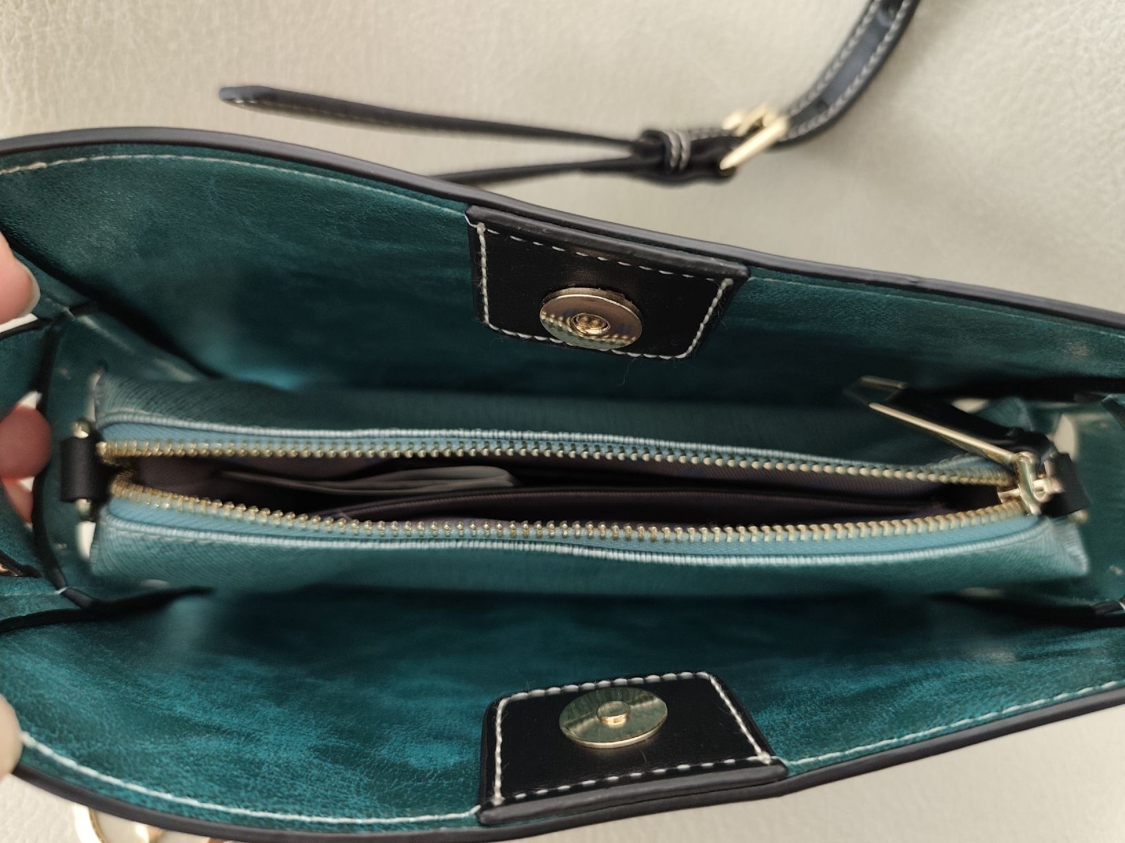 Trussardi Borse da donna: Trussardi Jeans Crossbody Tasche – Nuovo (secondo la descrizione) da Zuckenriet venduto da bm2_88l9 1