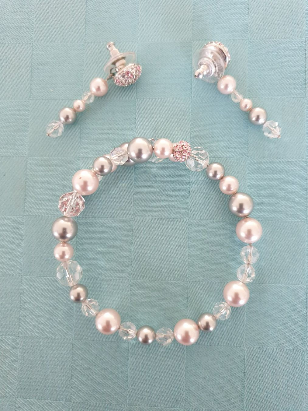 Swarovski Armbänder & -reifen: Swarovski Schmuck Armband Ohrstecker – Gebraucht aus Mörschwil von spirspi 1