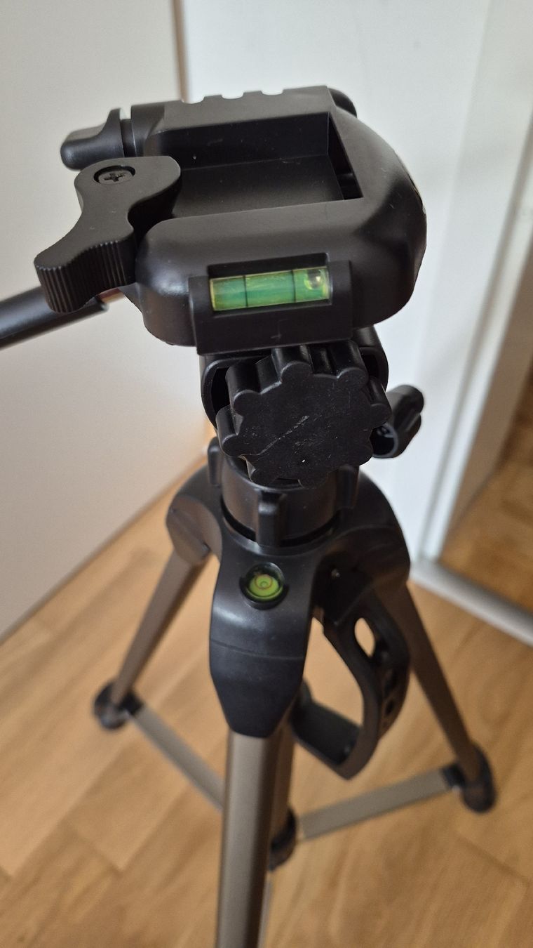 Hama Trépieds & Accessoires: Kamera Stativ – D'occasion à Hochdorf par luna36 1