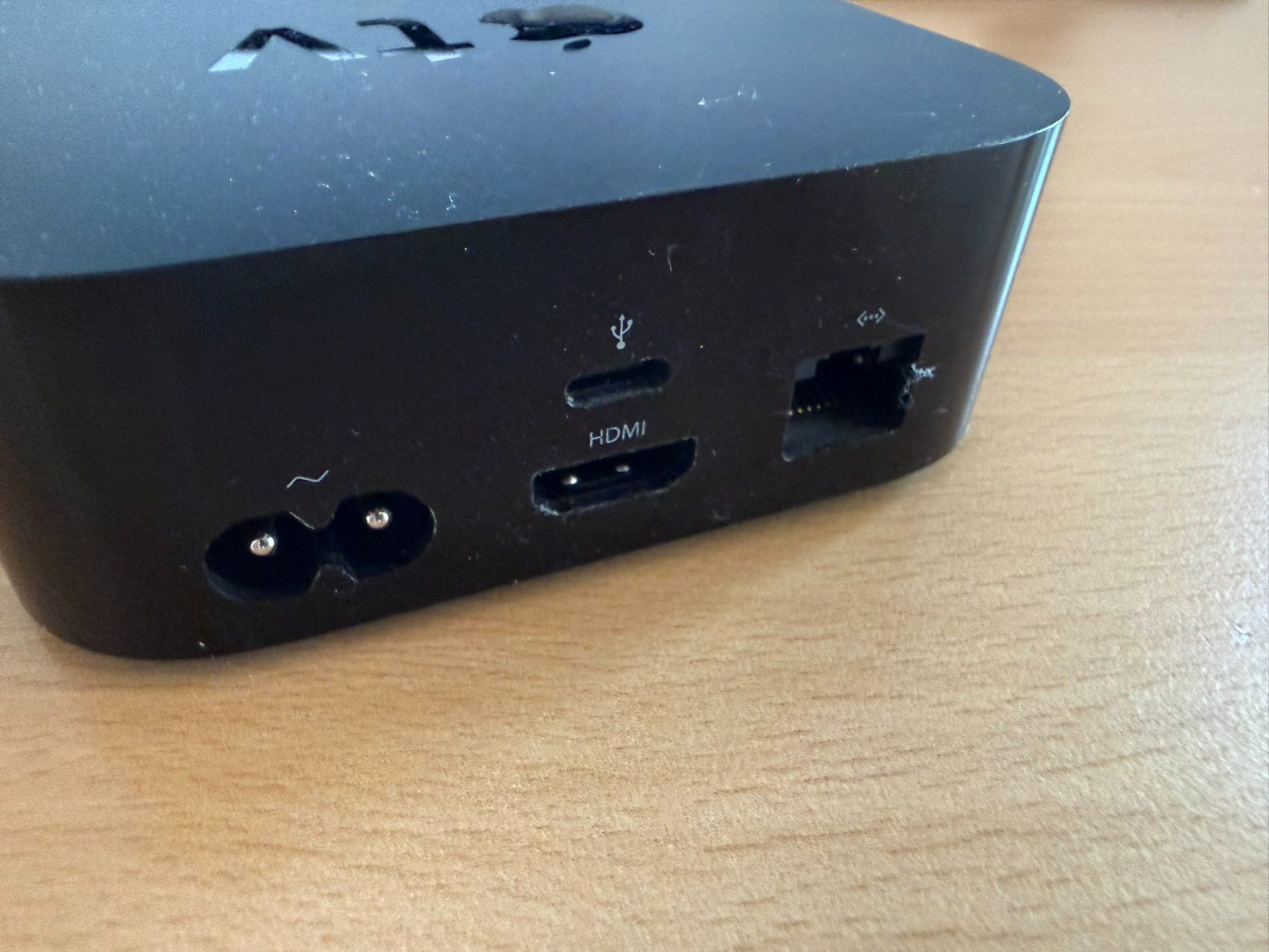 Apple Lettore multimediale & Streamer: Apple TV 32GB HD – Usato da Langnau b. Reiden venduto da Superjosi66 1