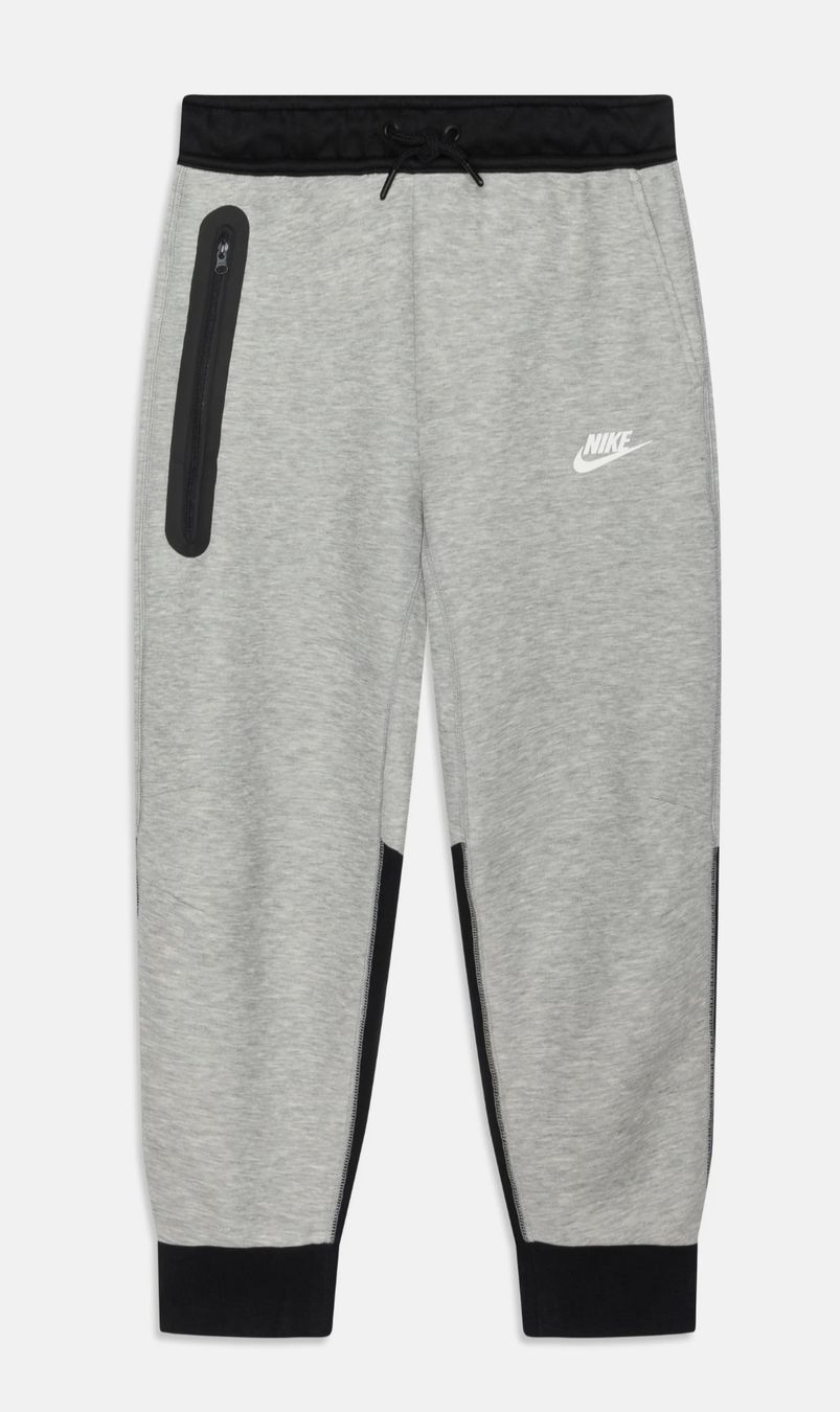 Nike Pantaloni: 86. Pantalon de jogging Nike gris – Usato da Villars-sur-Glâne venduto da m66_dch5