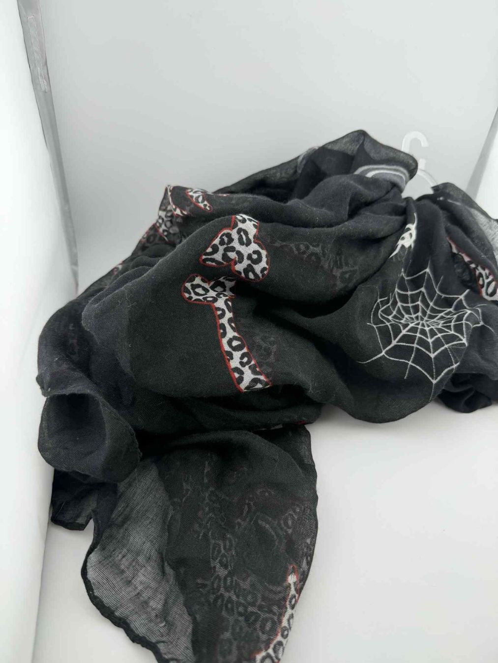 Foulard & Sciarpe: schal neue🌸 – Nuovo e nell'imballaggio originale da Riehen venduto da edu_92w7 7