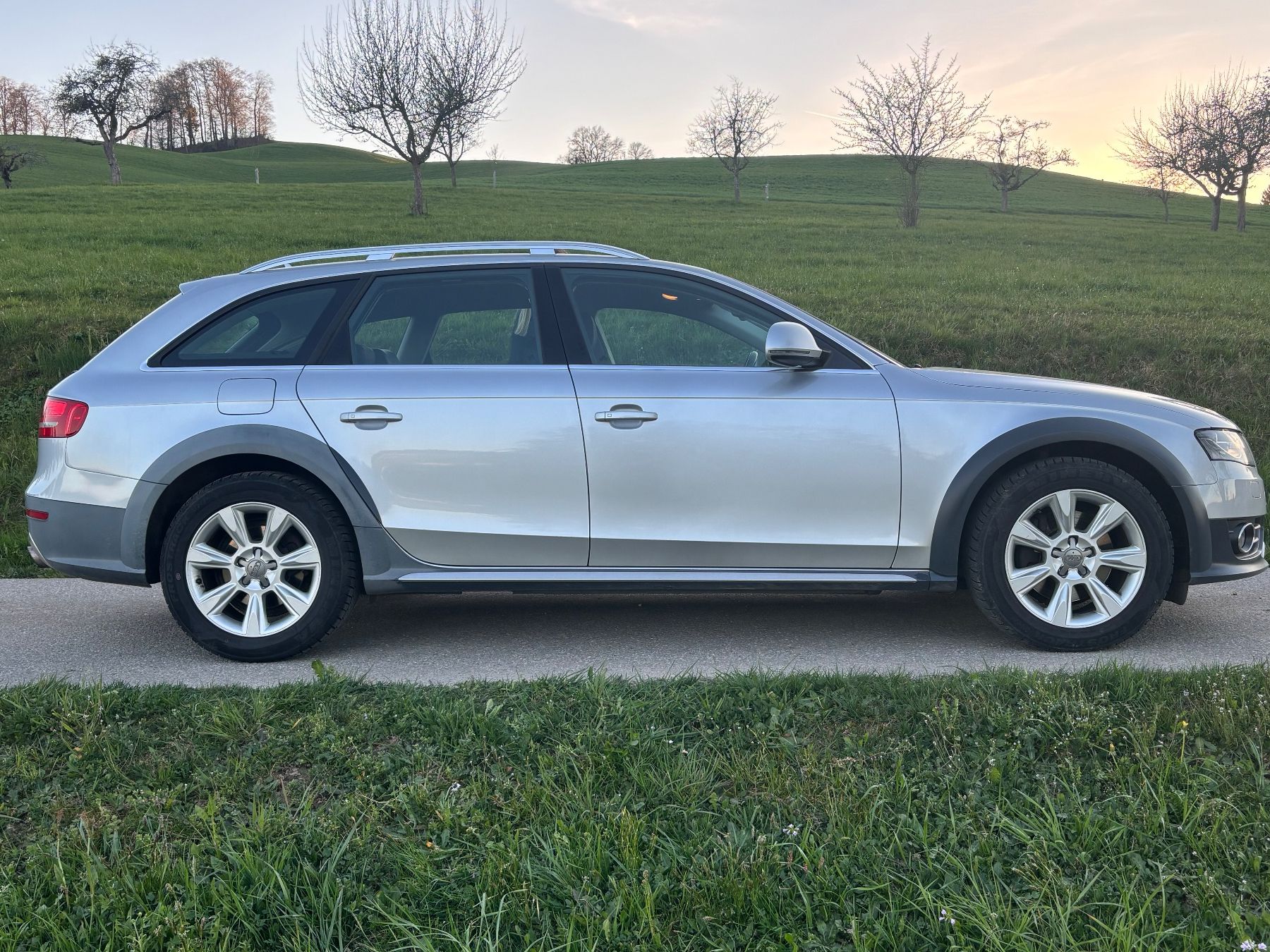 Audi Autos: Audi A4 Allroad Kombi silber – Défectueux à Fischbach LU par KollerT 2