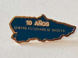 1 Pin Centro Astuirano de Basilea 10 Anos