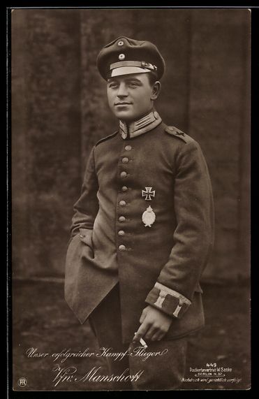 Foto & Poster: Sanke 449, Kampf-Flieger Vfw. Manschott  – Usato da Berlin venduto da bartko-reher