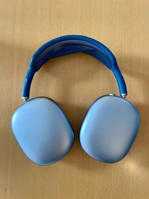Apple Casques audio: AirPods Max with Smart Case – D'occasion à Zürich par manchester1979 2