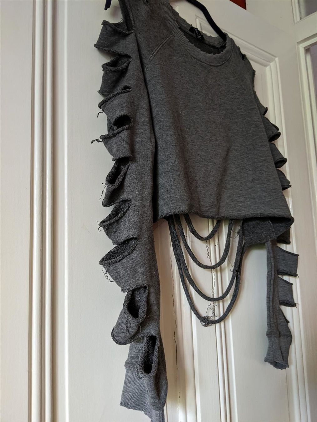 Pullover & Sweatshirts: KIKIRIKI : Pull grunge-destroy-lagenlook M – Neu (gemäss Beschreibung) aus Petit-Lancy von lilycerise 1
