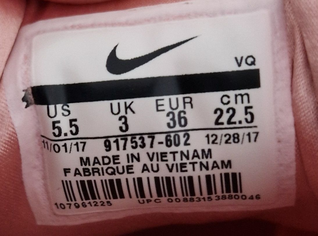 Nike Scarpe da donna: 25) Nike Tanjun Premium – Nuovo (secondo la descrizione) da Menziken venduto da chs_xd76 5