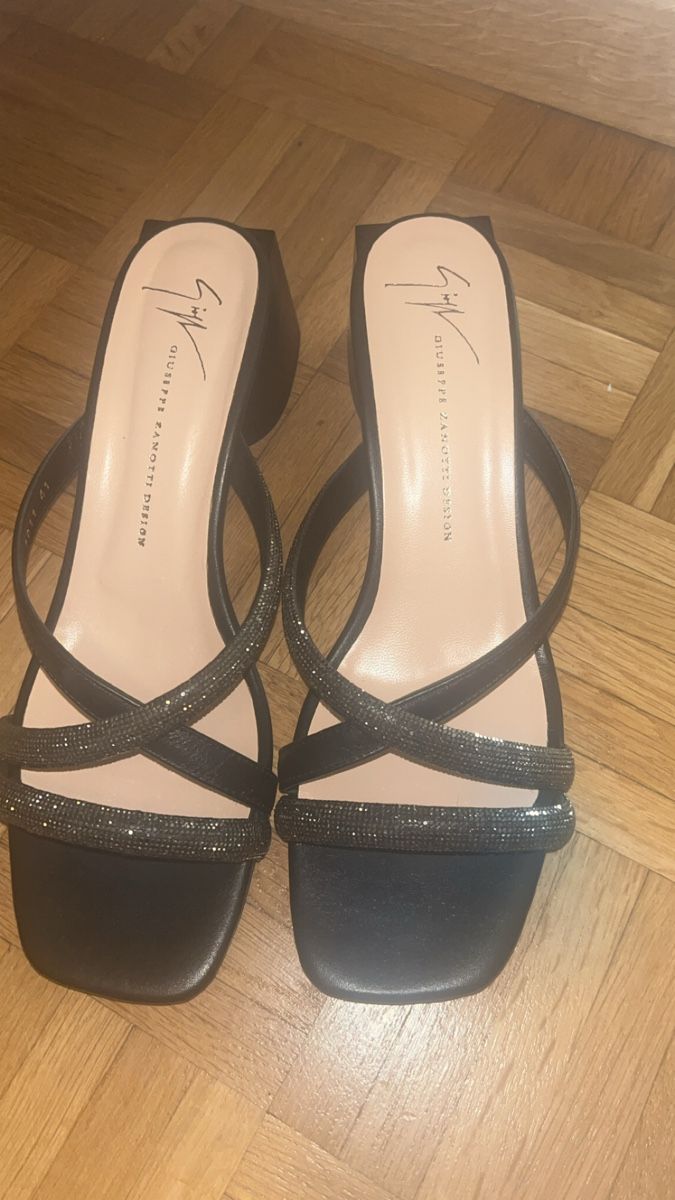 Scarpe da donna: Giuseppe Zanotti Sandalen – Nuovo e nell'imballaggio originale da richterswil venduto da sunshine0115