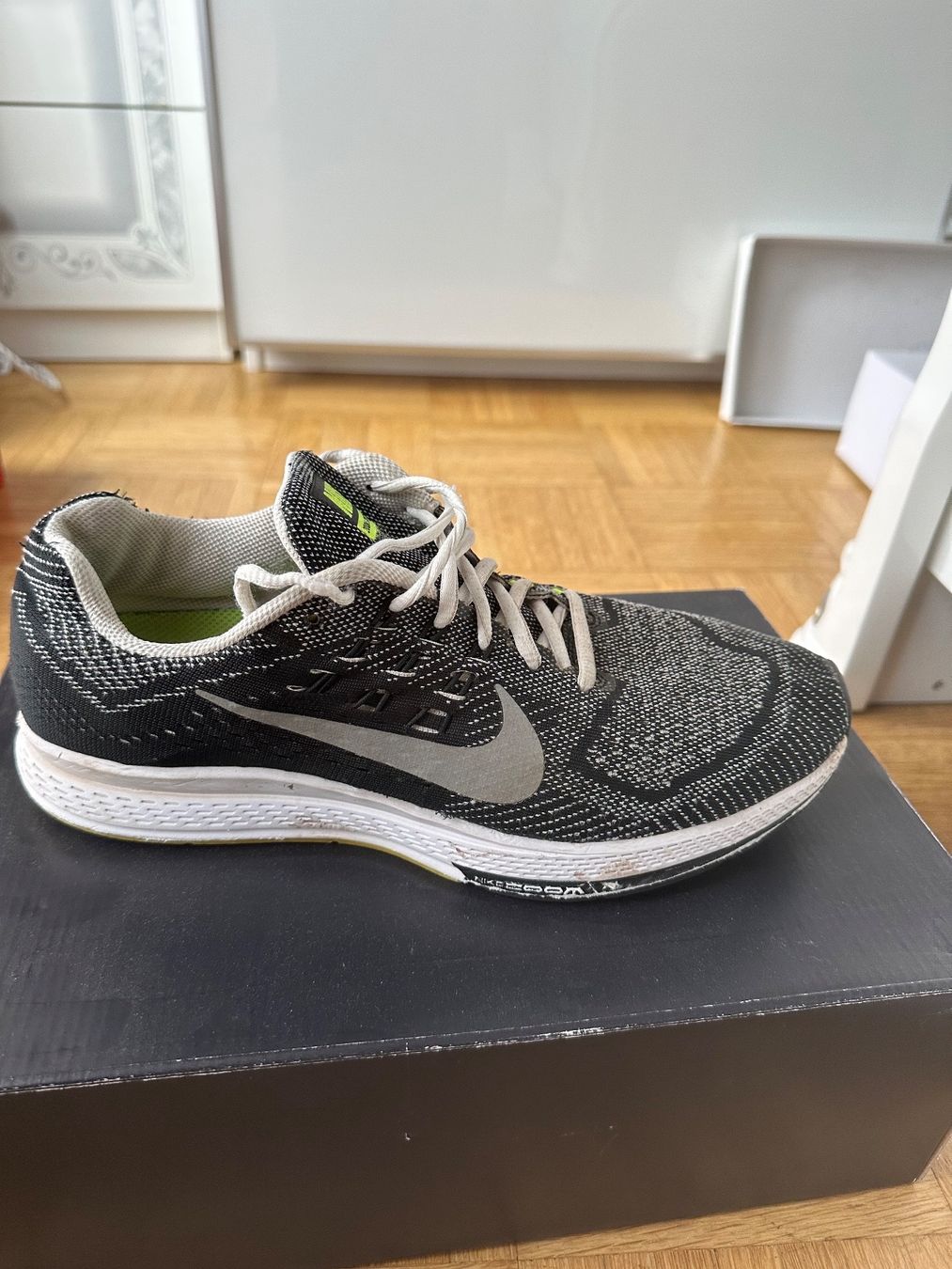 Scarpe da uomo: Joggingschuhe Nike – Usato da Basel venduto da ari_qn6c 1