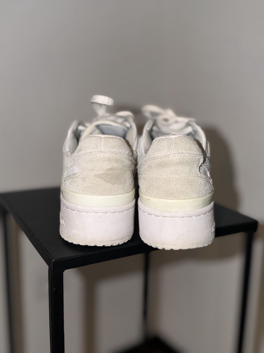 Adidas Scarpe da donna: Adidas Sneaker – Usato da Niederuzwil venduto da Lisascloset 3