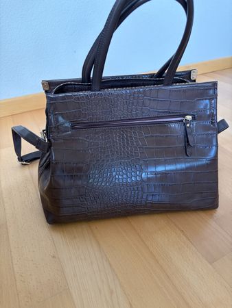 Damen Handtasche Kroko-Optik Braun guter Zustand