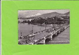 Genève-Pont du Mont Blanc-Tram-Oldtimer-belebt
