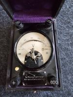 Antiker Voltmeter /  Details siehe Fotos
