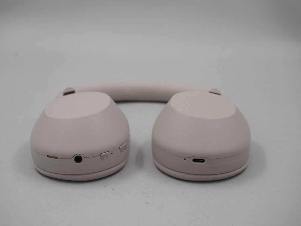 Sony Kopfhörer: SONY WH-1000XM5 BEIGE Kopfhörer (25061837) – Gebraucht aus Zürich von fundsachenverkauf 3