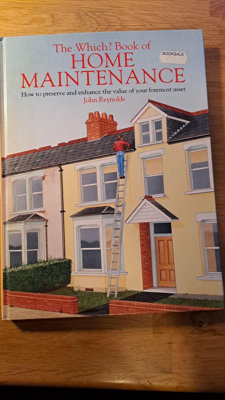 Libri: Home Maintenance - John Reynolds – Usato da Rieden AG venduto da Werkstattlaedeli