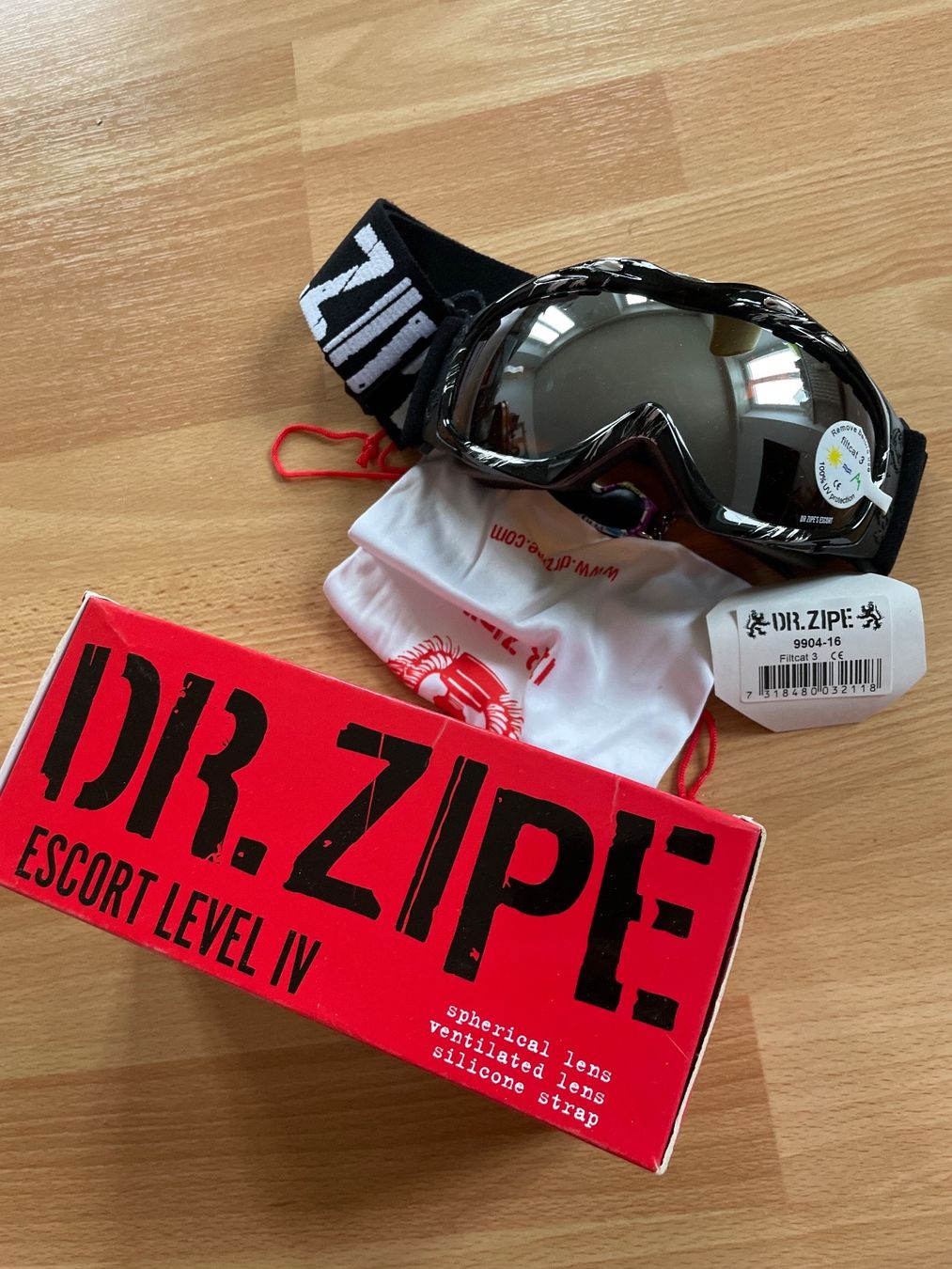 Occhiali & Lenti: Dr.Zipe Goggle Escort Level IV – Nuovo e nell'imballaggio originale da Bollingen venduto da makenschmuschki