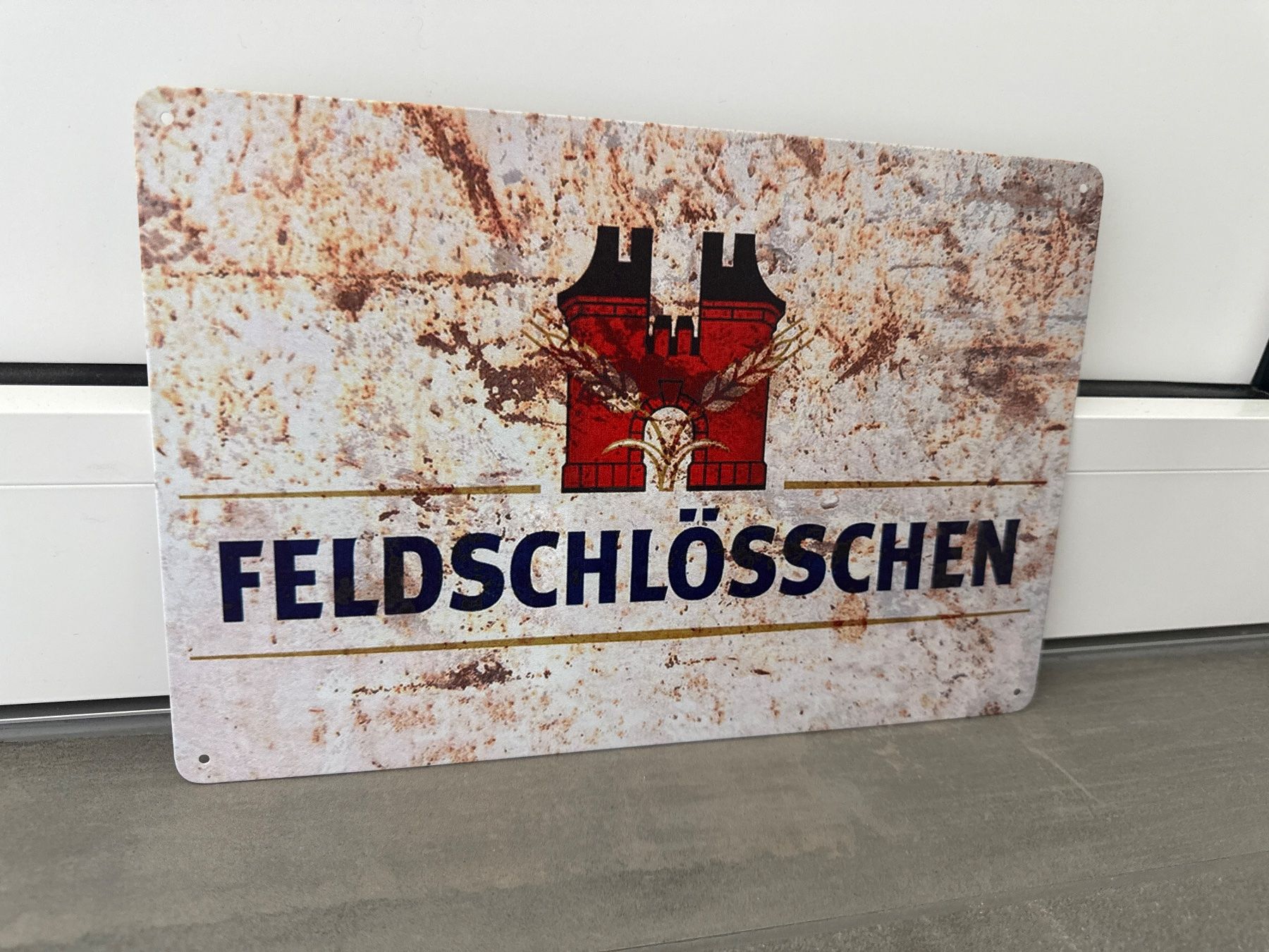 Feldschlösschen Schilder: FELDSCHLÖSSCHEN BIER Vintage Blechschild – Neu und originalverpackt aus Seon von Aaargauer01 8