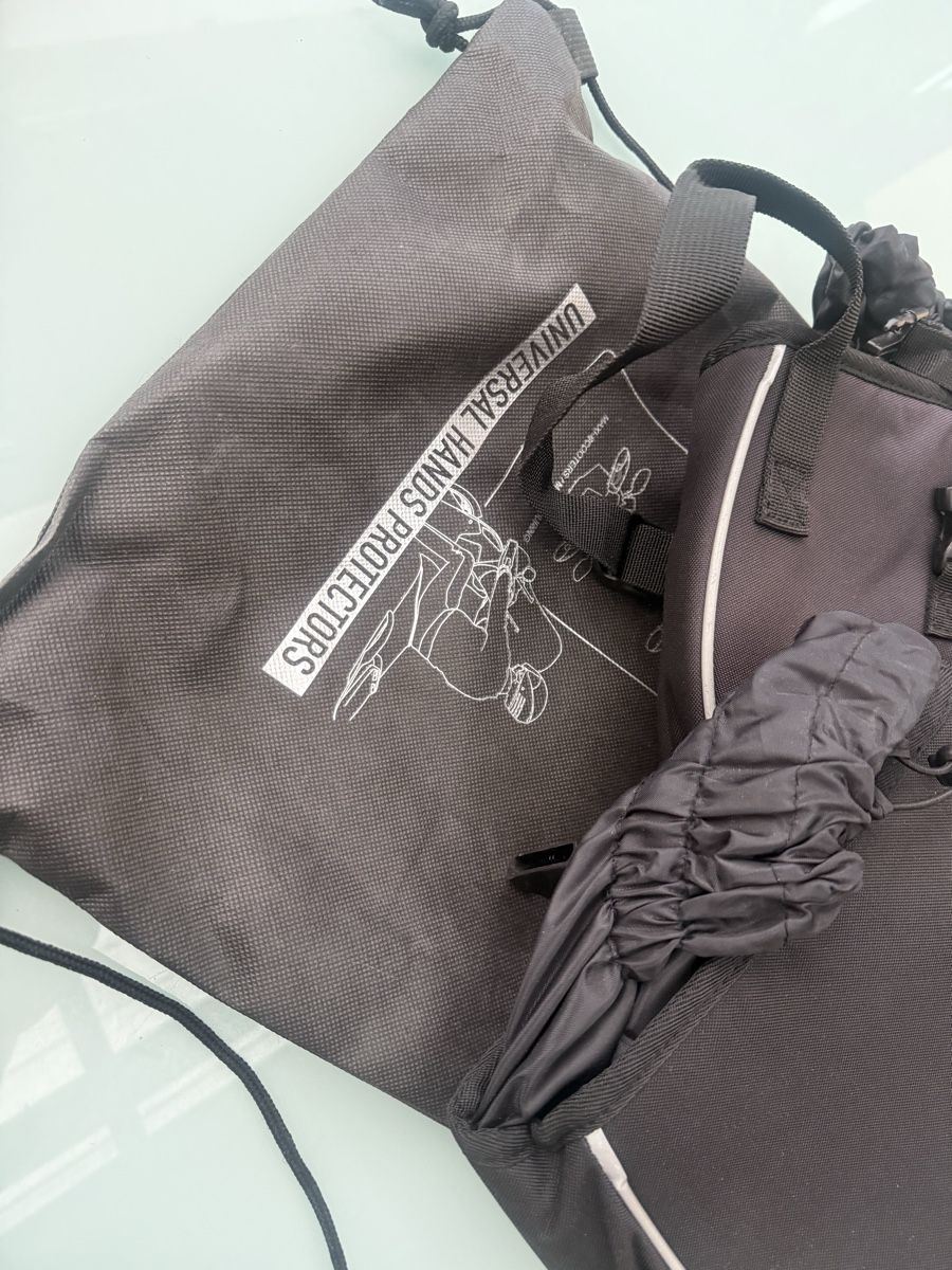 Accessori per altri veicoli: Givi Chauffe-mains TM418 – Usato da Chexbres venduto da rochecolombe 2