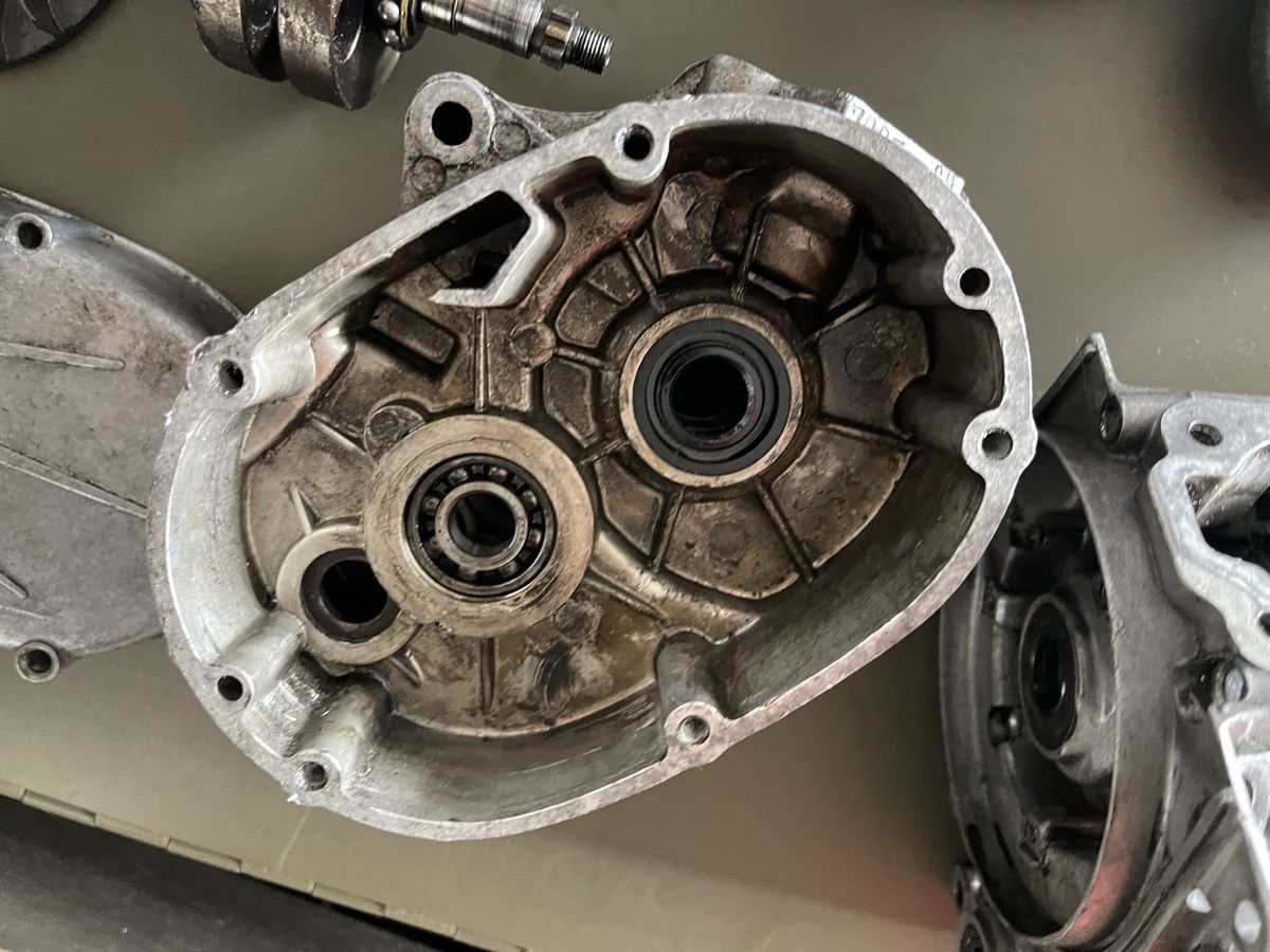 Puch Parti ricambio per ciclomotori: Teilen Motor Puch Velux – Difettoso da Novazzano venduto da Mich1974 4