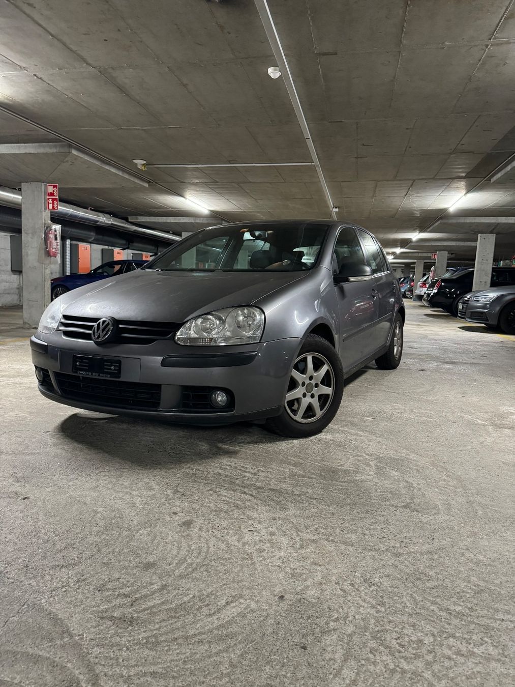 VW Automobili: VW Golf 1.4 TSI Comfortline – Usato da Bern venduto da lk_t255