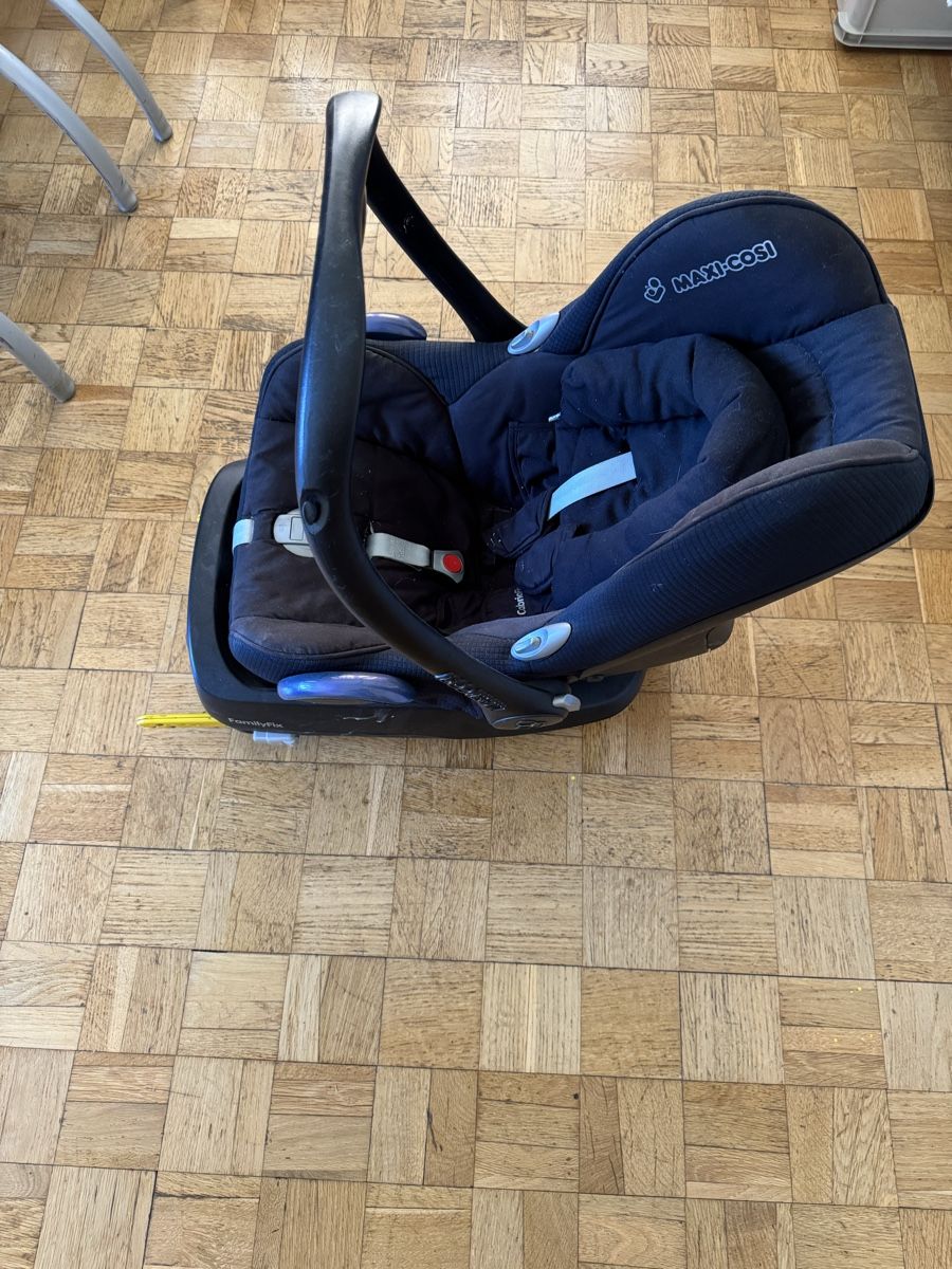 Maxi-Cosi Seggiolini per auto: MaxiCosi mit Isofix-Schale – Usato da Spiegel b. Bern venduto da dijaro 1