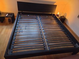 Bettgestell massiv 180 x 200cm inkl 2 Lattenroste Robusta