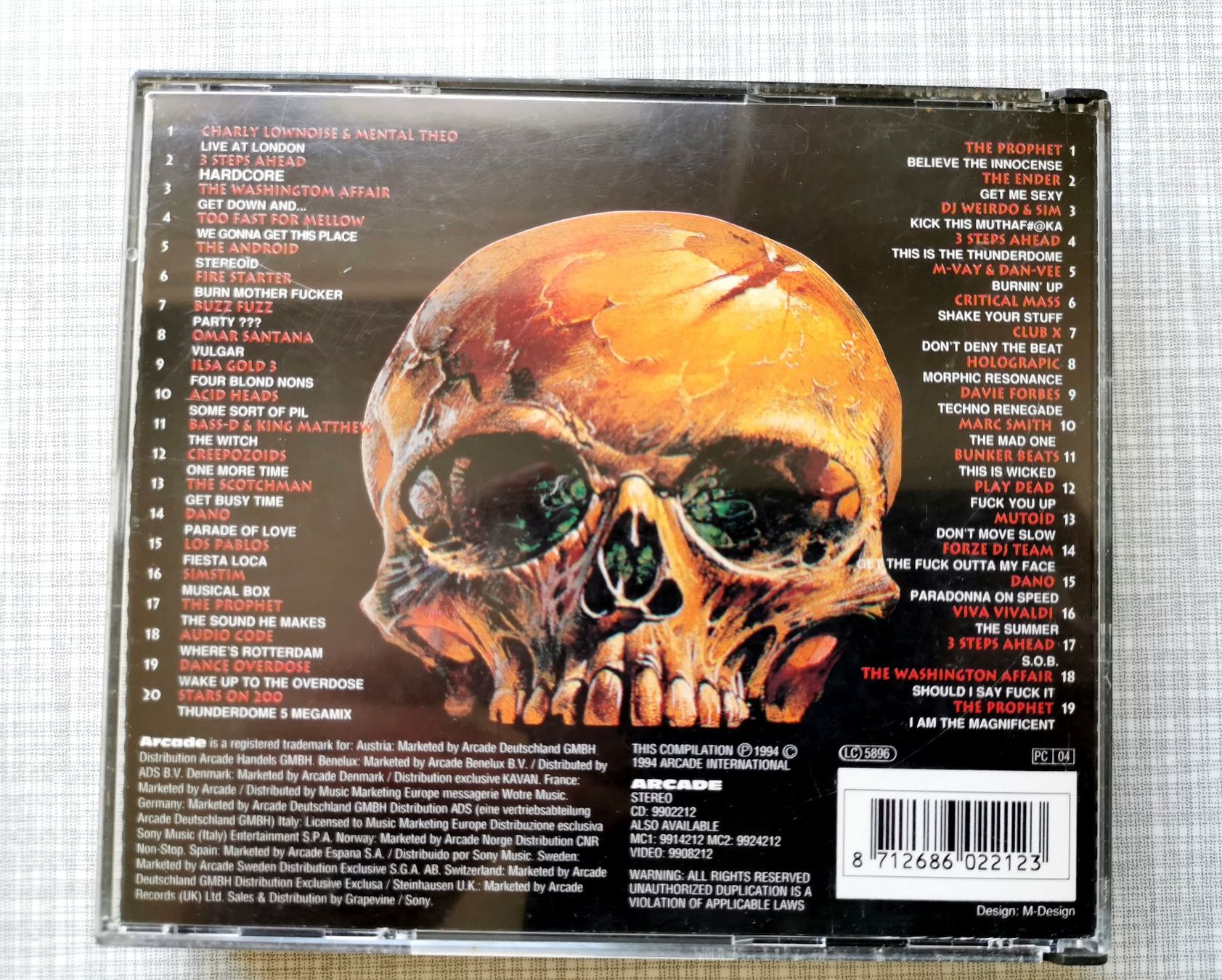 CD: Thunderdome VI - From Hell To Earth (2CD) – Usato da Basel venduto da Scarrabus 2