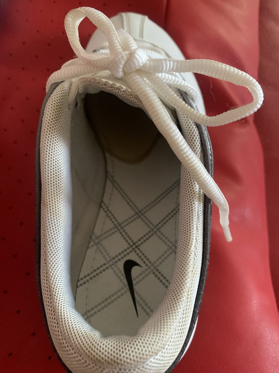 Scarpe da donna: Chaussures de golf Nike – Usato da Lausanne venduto da Famary 1