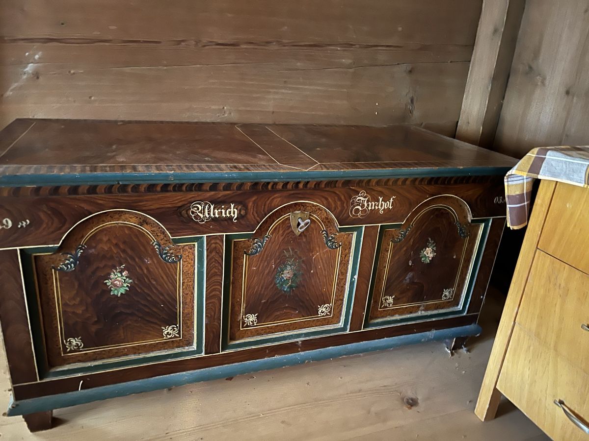 Commodes: Rustikale Komode Möbel – D'occasion à Wasen im Emmental par fix87 1