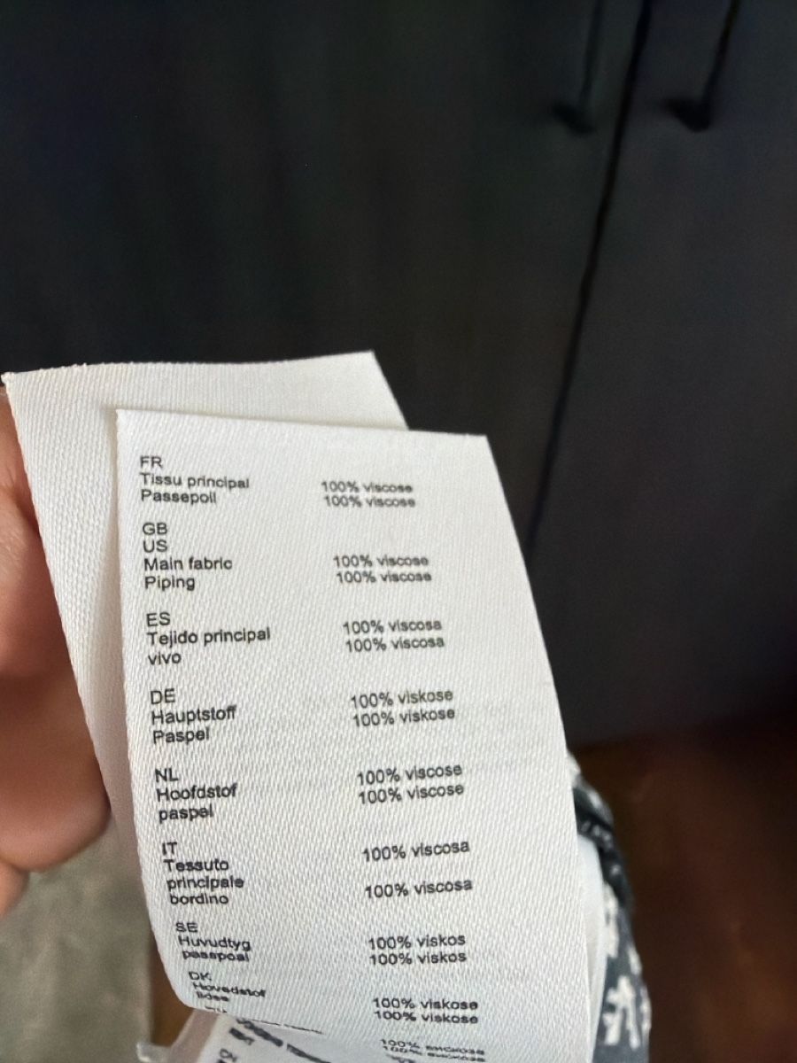Maje Pantaloni: Maje Hose 34 - ab 1.- – Usato da Baar venduto da GerberaRosa 4
