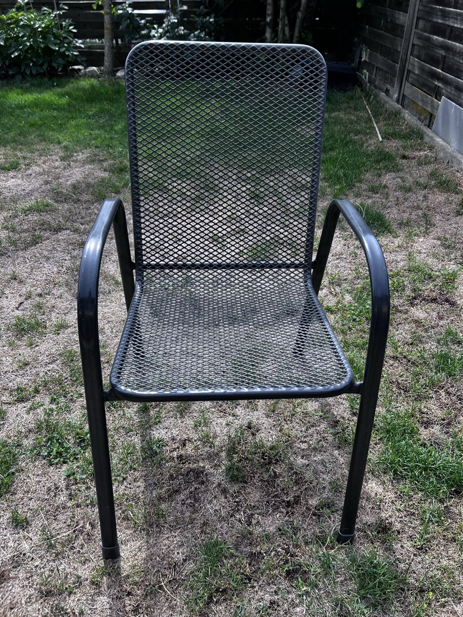 Stühle: Chaise de jardin – Gebraucht aus Posieux von ron_8xfp