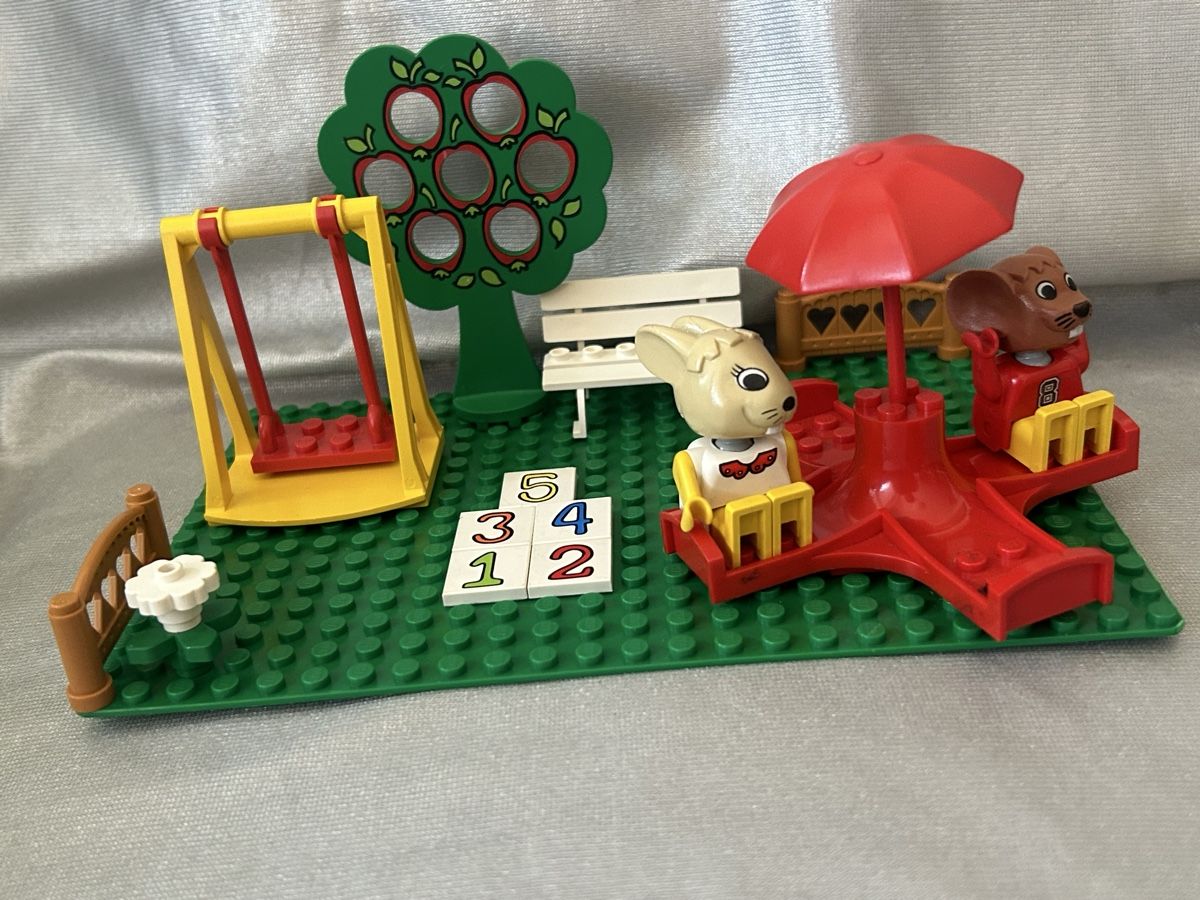 Lego Baukästen: LEGO Vintage Spielplatz 1987 – Gebraucht aus Winterthur von stella67
