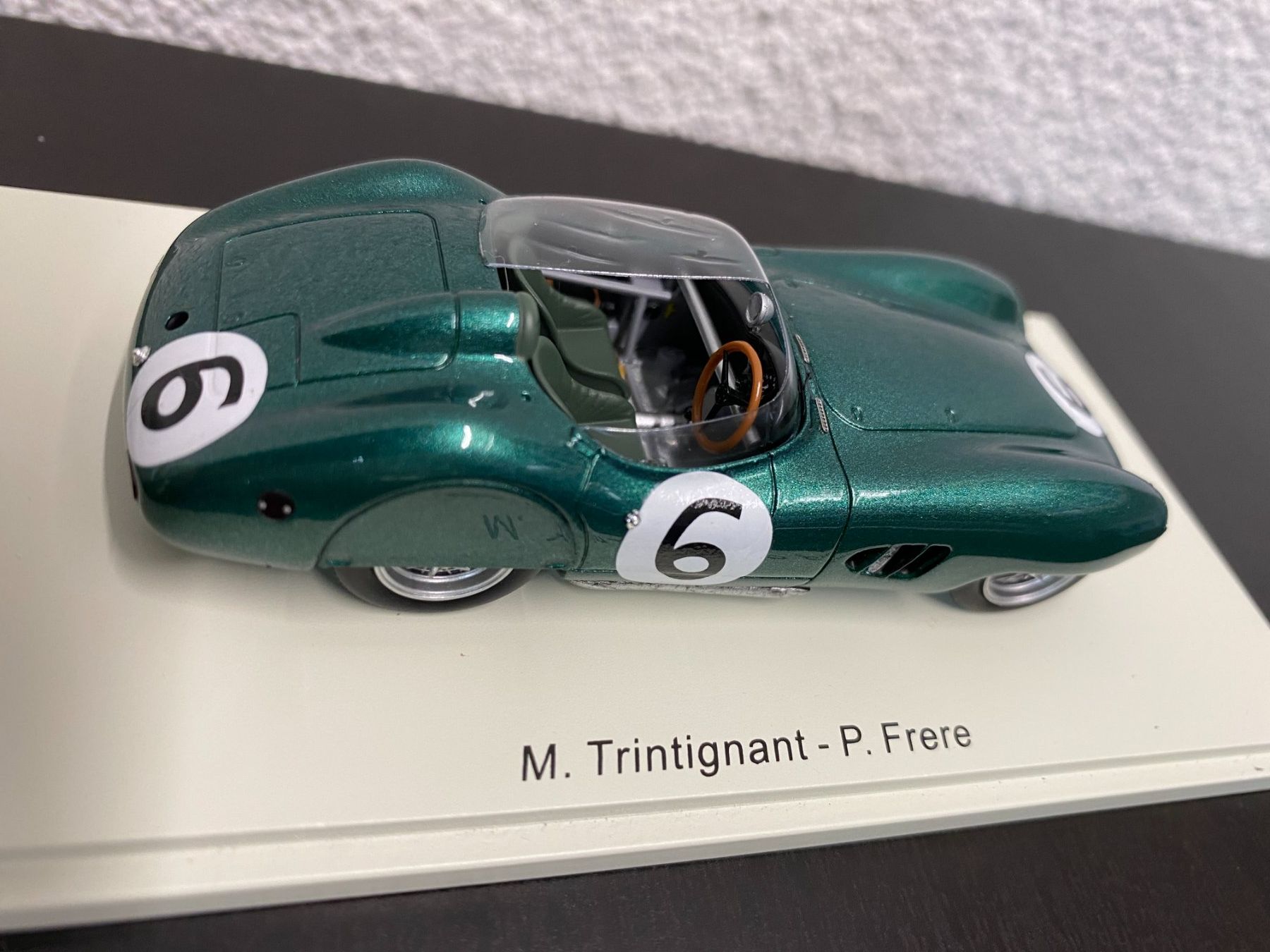 Spark Modellini d'auto: Aston Martin DBR1 - Spark 1:43 – Nuovo e nell'imballaggio originale da Niederhasli venduto da Yotanke50 2