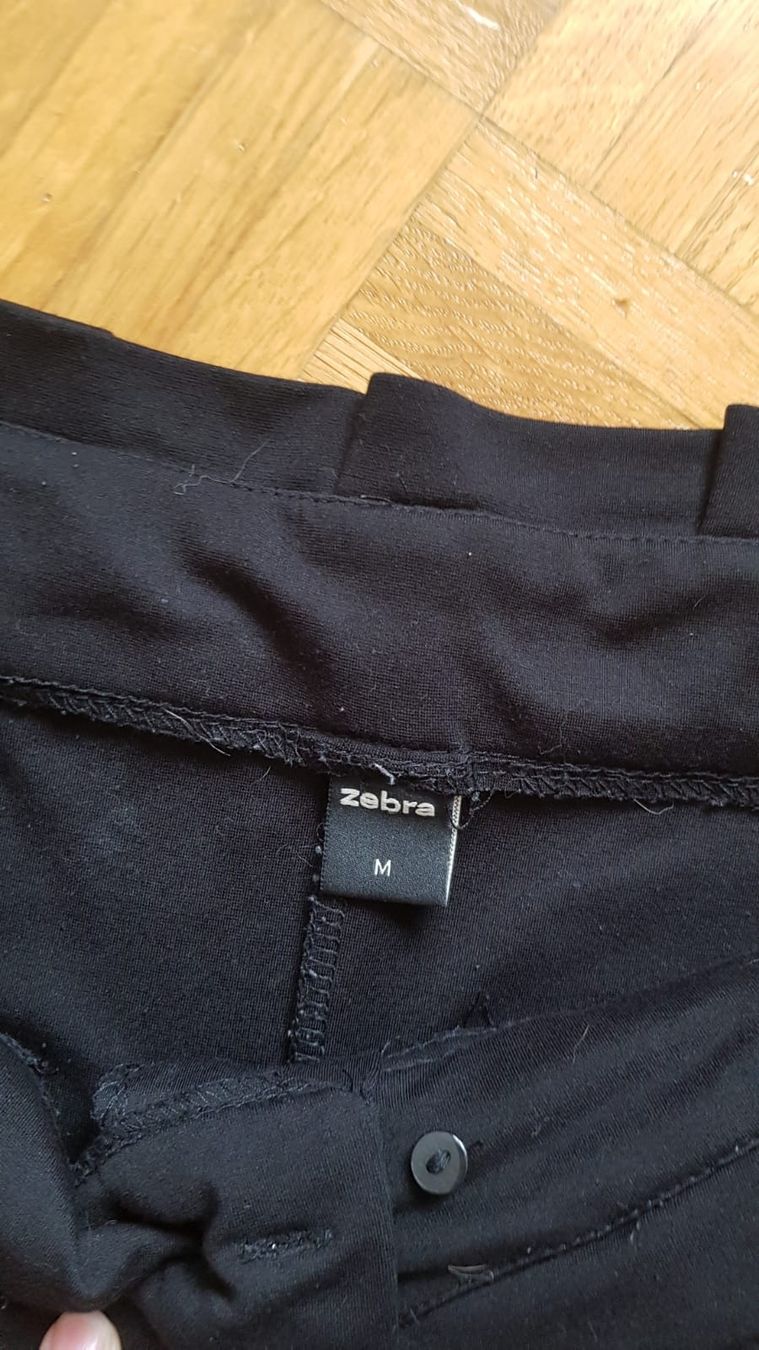 Zebra Pantaloni: Pantalon noir élégant ZEBRA taille M – Usato da Versoix venduto da aline_b 2