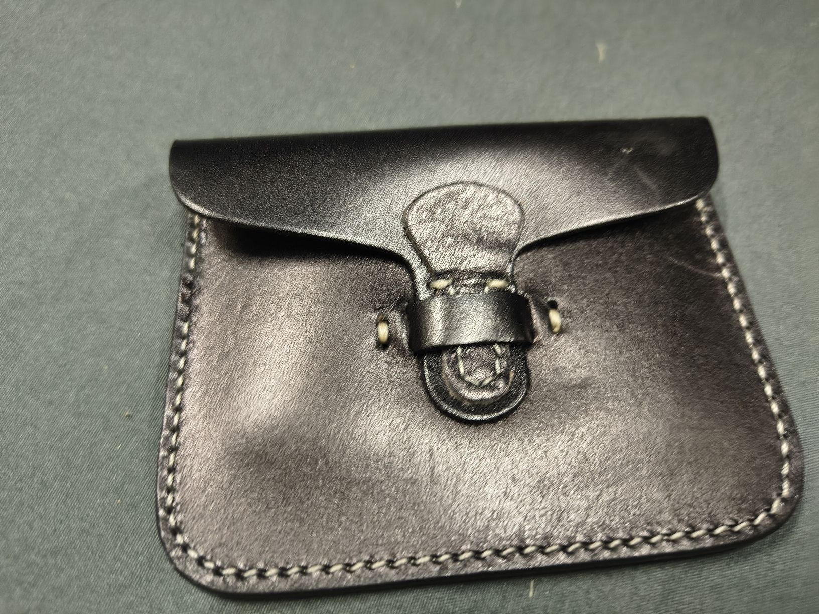 Portafogli: Leather card wallet – Nuovo e nell'imballaggio originale da Vevey venduto da cos-vero
