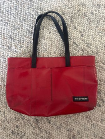 Freitag Tasche F560 Sterling in rot