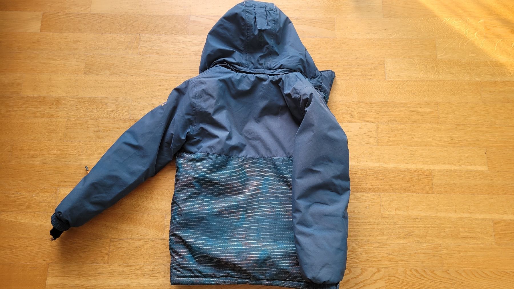 Kamik Jacken: Kinderjacke Kamik gr.152 – Gebraucht aus Winkel von Madziacz 3