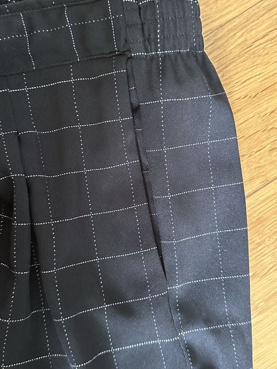 Pantaloni: Short femme taille 38 – Nuovo e nell'imballaggio originale da Yverdon-les-bains venduto da Tulipe24 3