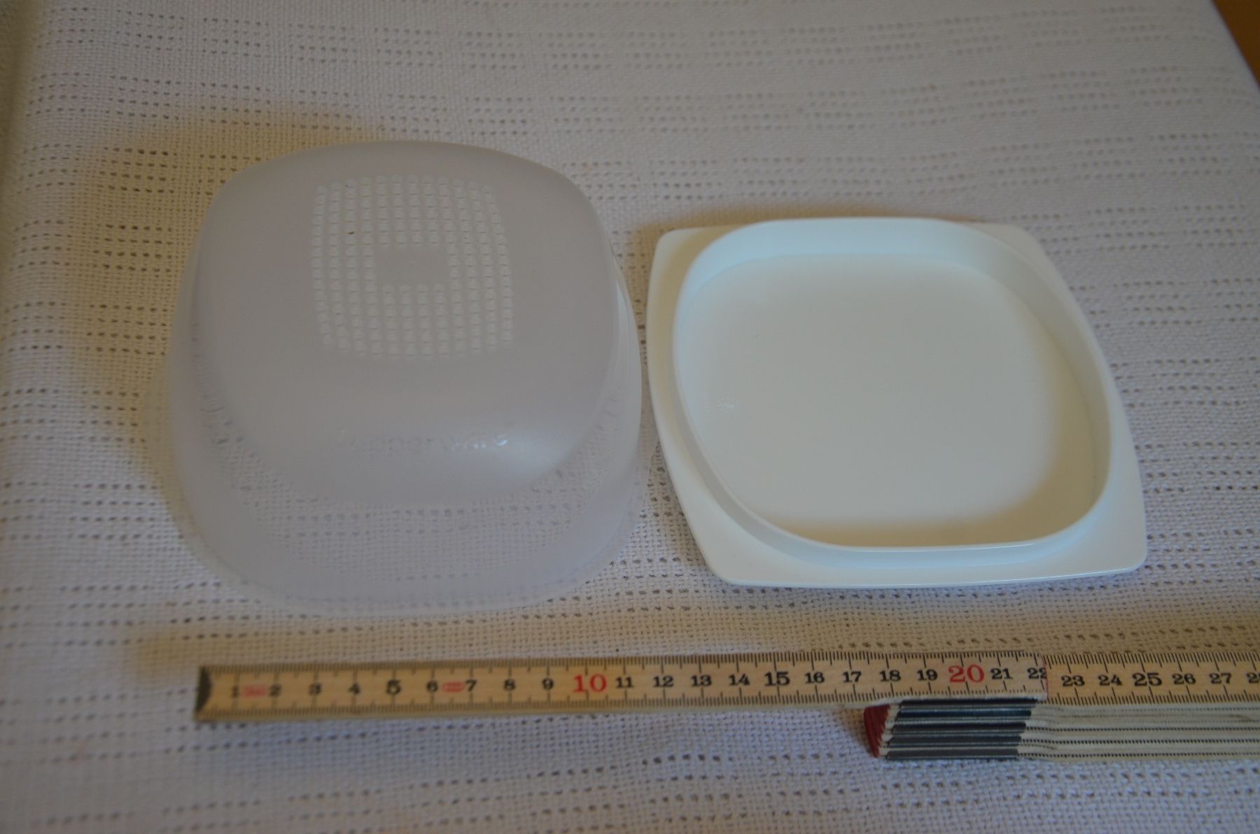 Tupperware Behälter & Ähnliches: TUPPERWARE – Gebraucht aus Chiasso von Dolly015 1