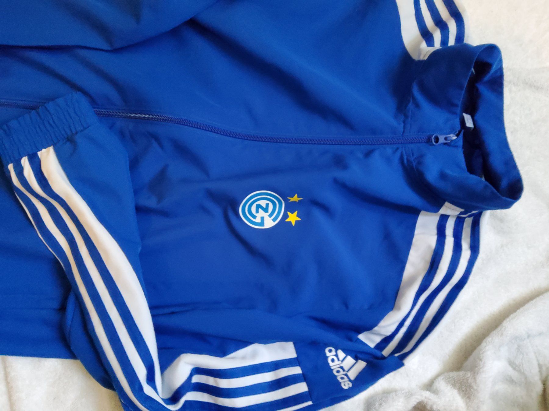 Adidas Vestes: Adidas Jacke L – D'occasion à Zürich par Dalicelik 1