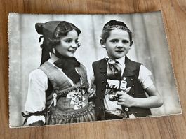 s/w-Karte: Appenzeller Kinder in ihren Trachten, 1954
