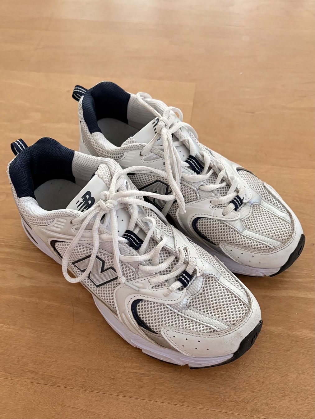 New Balance Scarpe da uomo: Gebrauchte New Balance Sneaker – Usato da Jonen venduto da f_abiiiennee