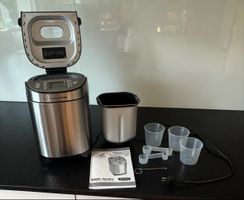 Brotbackautomat Betty Boss 