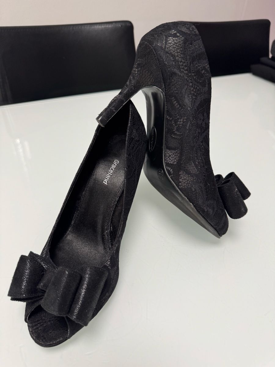 Scarpe da donna: Schwarze Abendschuhe – Usato da chur venduto da merygori