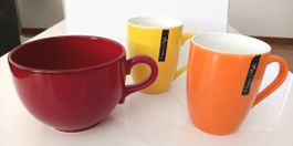 1 Jumbo Tasse/ Grosse Tasse + 2 bunte Teetassen