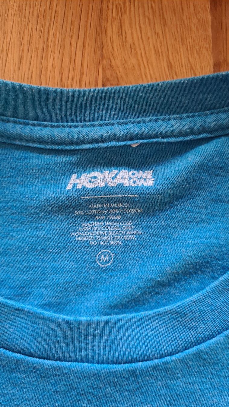 T-shirt: Tee-shirt Hoka, coton taille M – Nuovo (secondo la descrizione) da Corbeyrier venduto da hel_t5mq 2