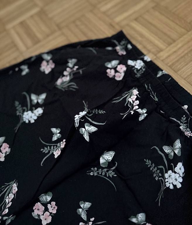 Röcke: Vero Moda, Midi-Rock, Gr. 42 – Gebraucht aus Zollikofen von lili.j