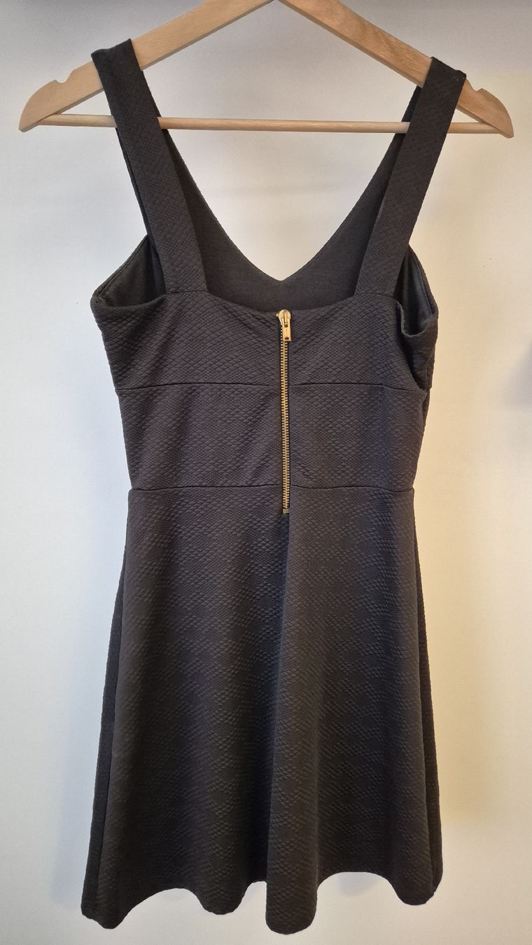 Hollister Kleider: Robe courte Hollister 34 – Gebraucht aus Farvagny-le-Grand von ann_t5br 1