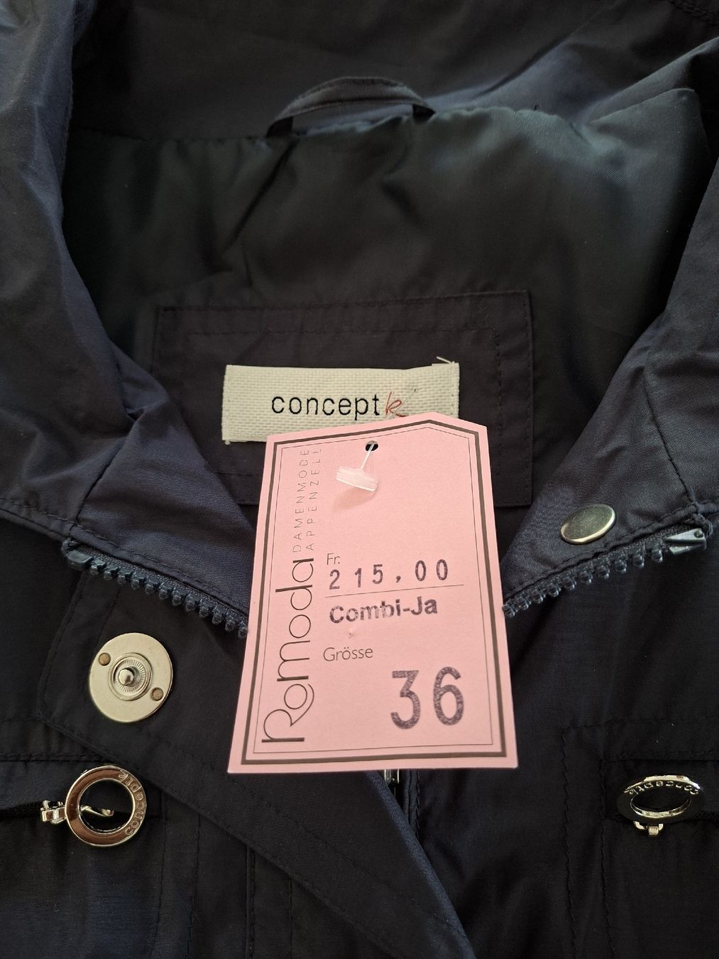 Giacche: Jacke dunkelblau, Concept K, neu, Gr. 36  – Nuovo e nell'imballaggio originale da Wolfhalden venduto da Irma-s-best 5